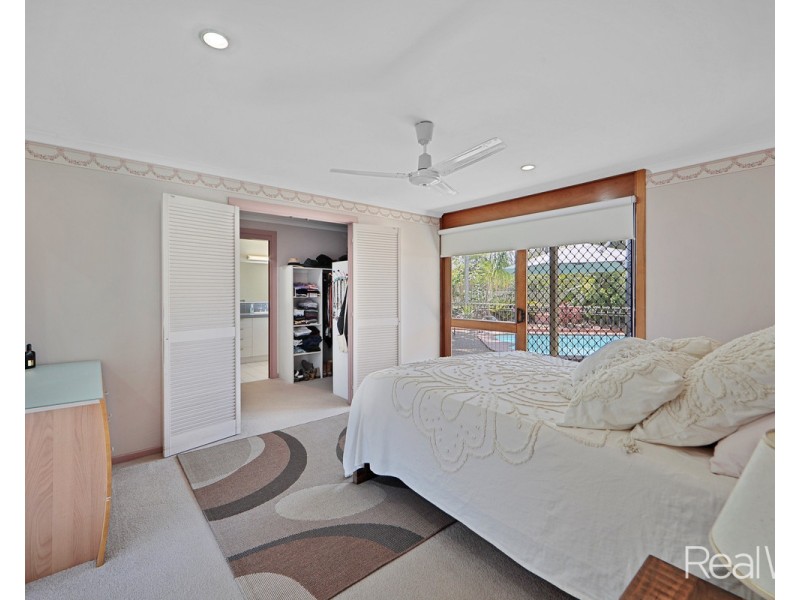 24 Mullers Road, Avondale QLD 4670