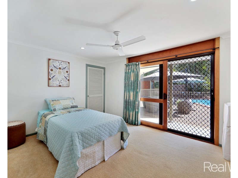 24 Mullers Road, Avondale QLD 4670