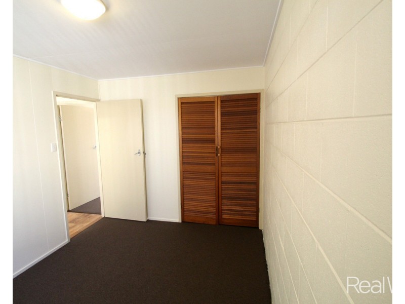 3/11 Robert Street, Bundaberg South QLD 4670