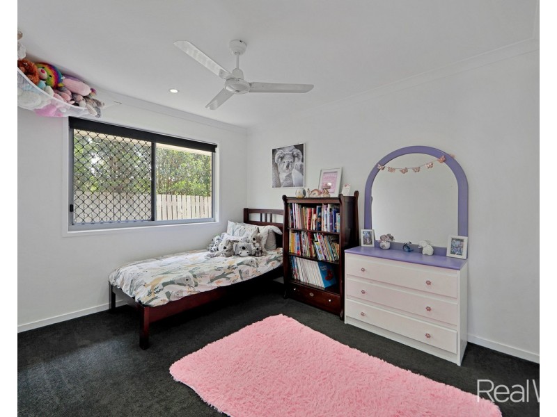 16 Sergiacomi Drive, Kalkie QLD 4670