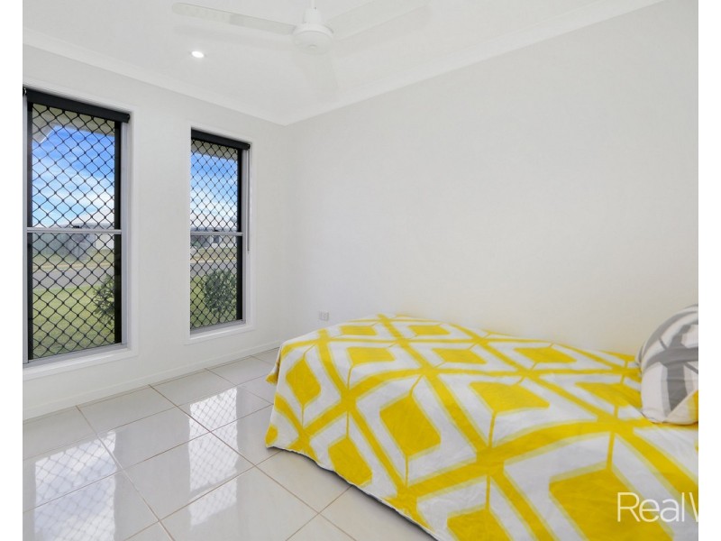 16 Sergiacomi Drive, Kalkie QLD 4670