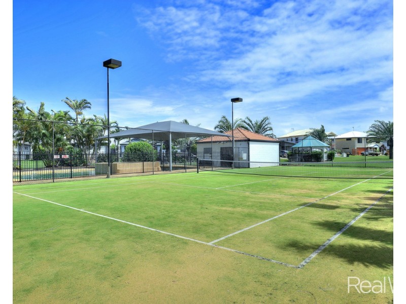 25 Robert John Circuit, Coral Cove QLD 4670