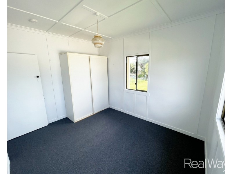 348 Bourbong Street, Millbank QLD 4670