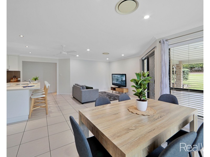 19 Green Avenue, Branyan QLD 4670