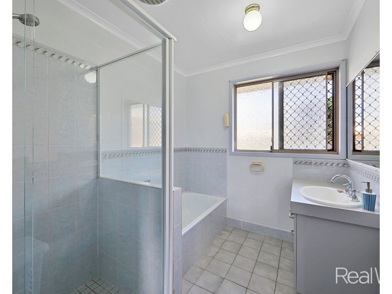 36 Hilltop Parade, Avoca QLD 4670