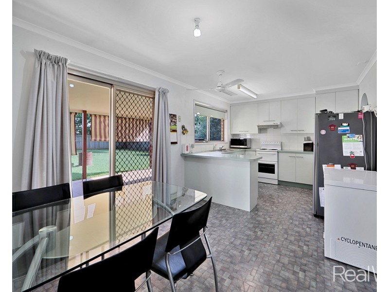 36 Hilltop Parade, Avoca QLD 4670