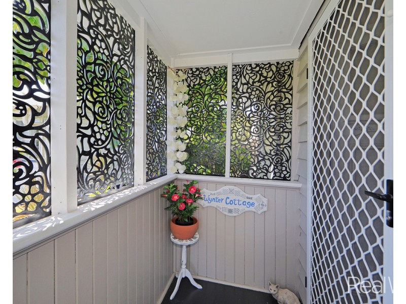 11 Wynter Street, Walkervale QLD 4670