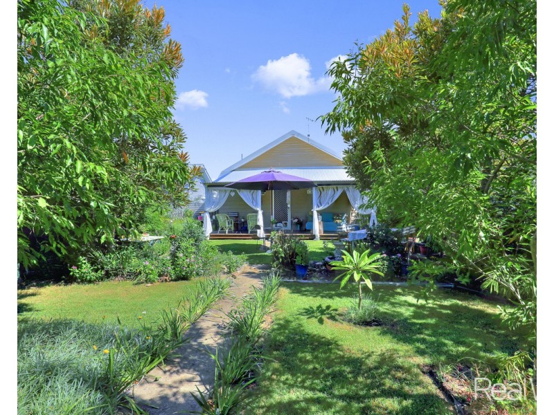 11 Wynter Street, Walkervale QLD 4670