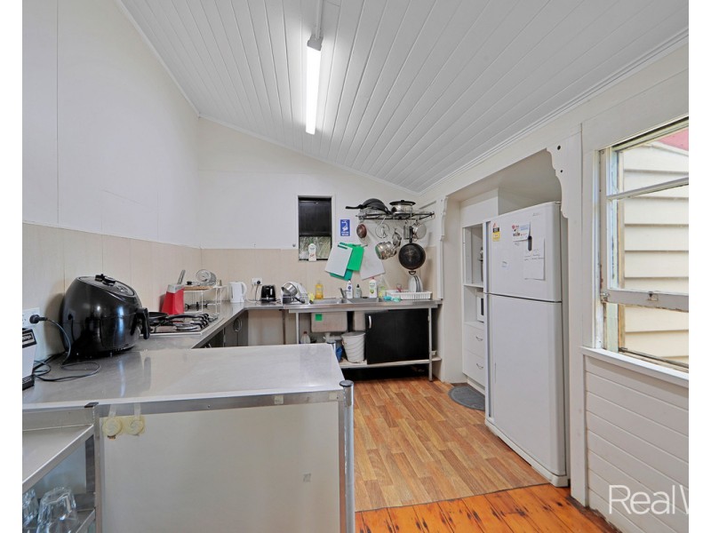 81 George Street, Bundaberg Central QLD 4670