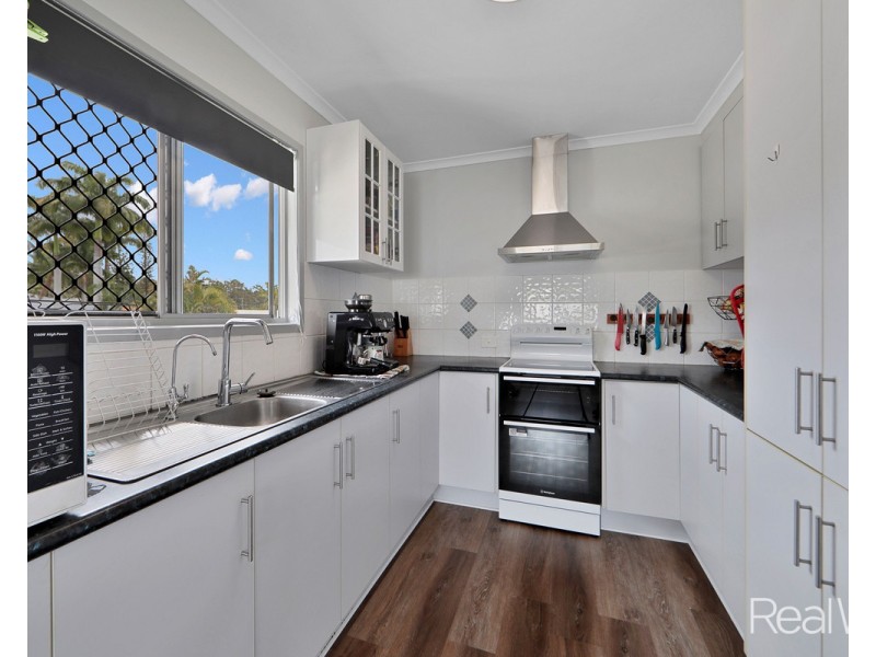 19 Houston Drive, Avoca QLD 4670
