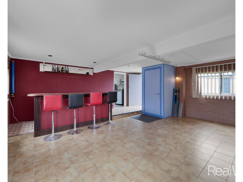 19 Houston Drive, Avoca QLD 4670