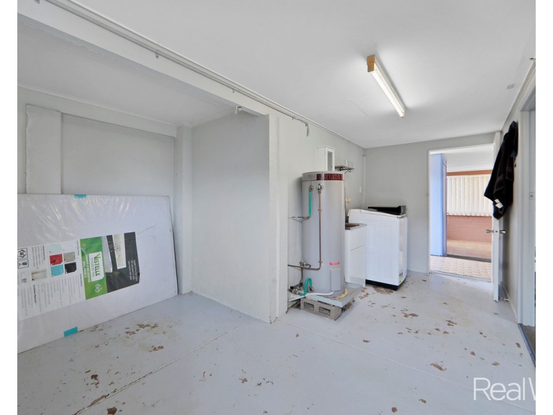 19 Houston Drive, Avoca QLD 4670
