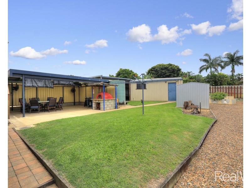 19 Houston Drive, Avoca QLD 4670