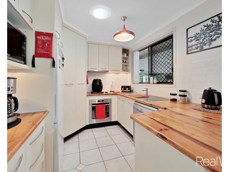 17 Croucher Street, Bundaberg North QLD 4670