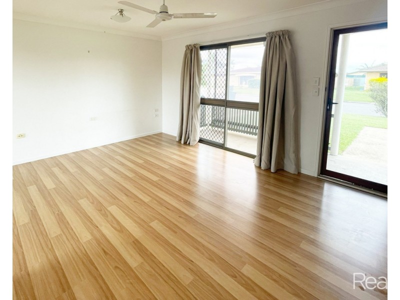 18 McLachlan Drive, Avenell Heights QLD 4670