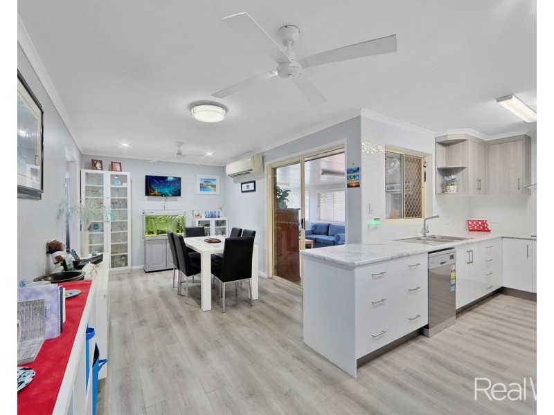 132 Clearview Avenue, Thabeban QLD 4670