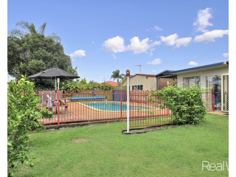 132 Clearview Avenue, Thabeban QLD 4670