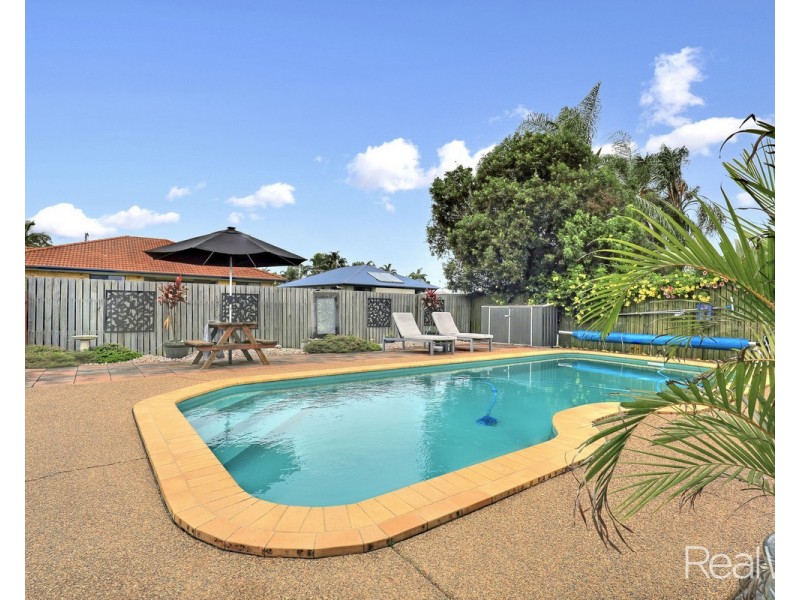 132 Clearview Avenue, Thabeban QLD 4670