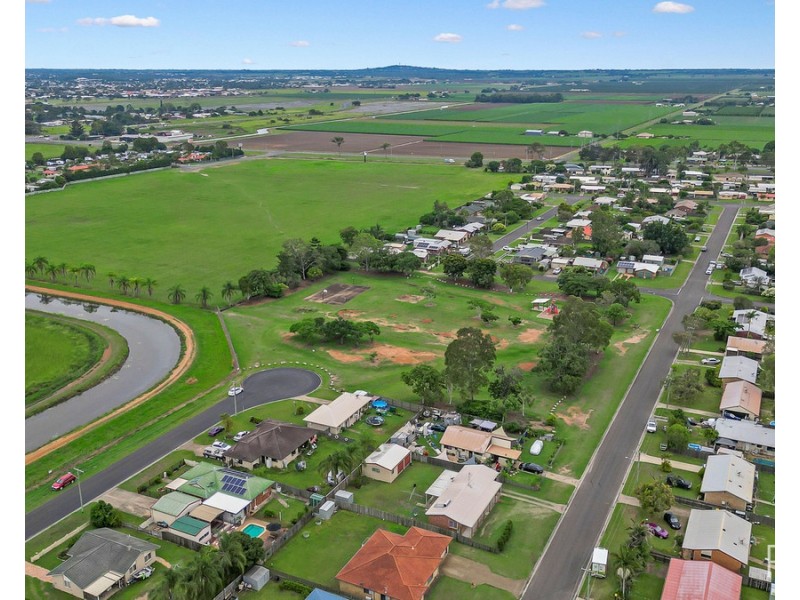 132 Clearview Avenue, Thabeban QLD 4670
