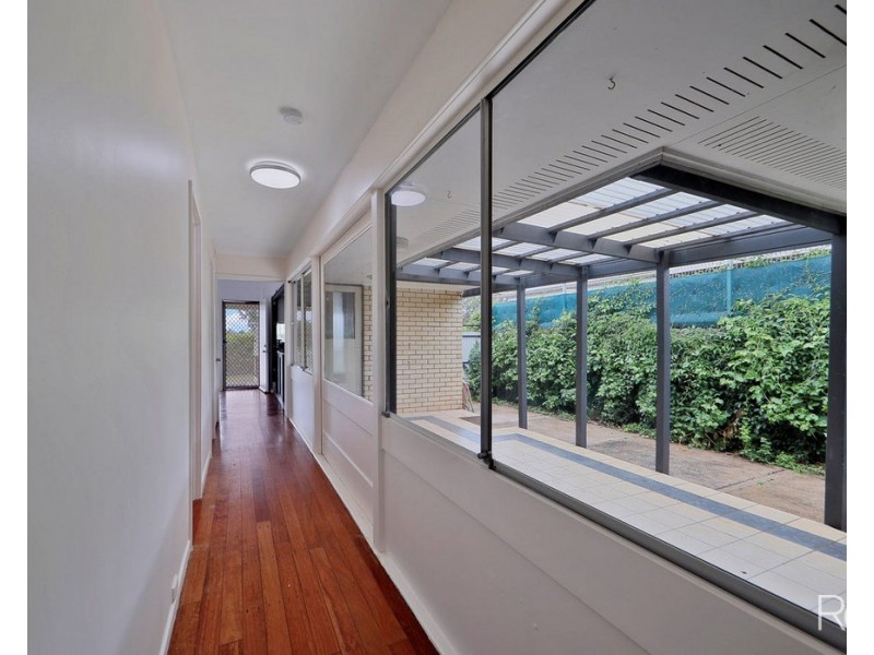192 Walker Street, Svensson Heights QLD 4670