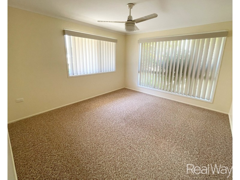 6 Peatey Street, Kepnock QLD 4670