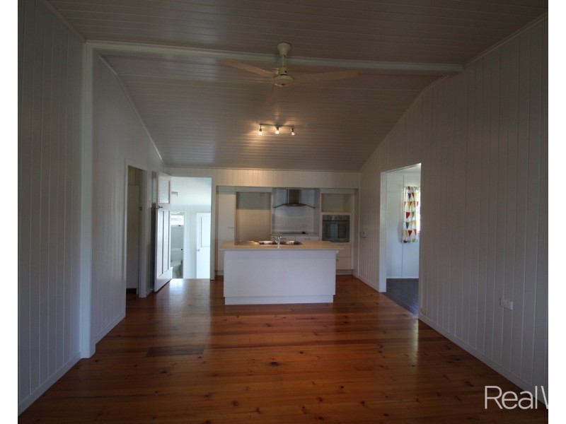 357 Bourbong Street, Millbank QLD 4670