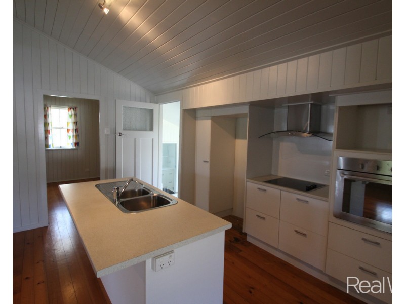 357 Bourbong Street, Millbank QLD 4670