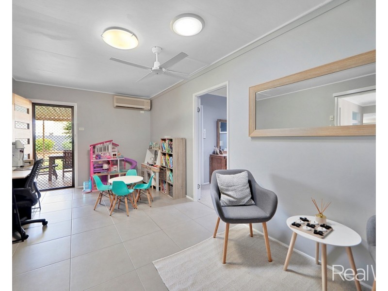 14 Maughan Street, Thabeban QLD 4670