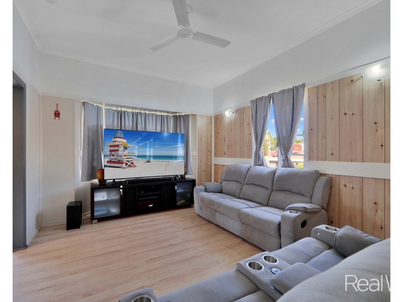 13 Pizzey Street, Childers QLD 4660