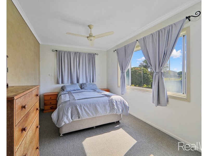 13 Pizzey Street, Childers QLD 4660