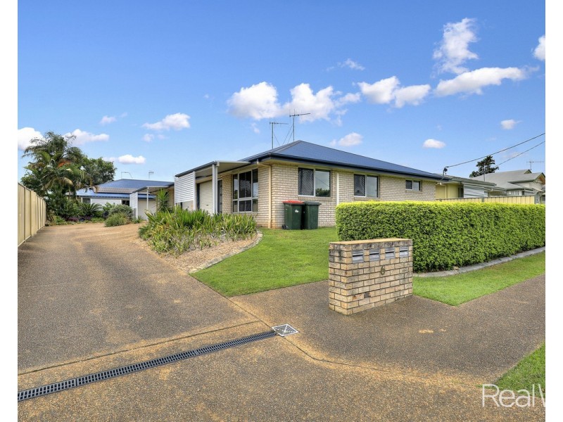 4/6 Water Street, Bundaberg South QLD 4670