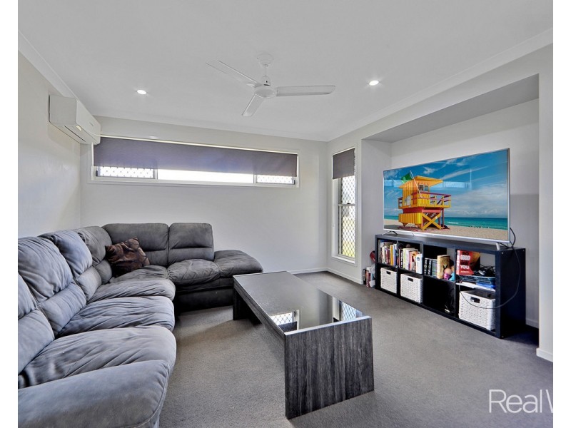 31 Linderberg Street, Kalkie QLD 4670
