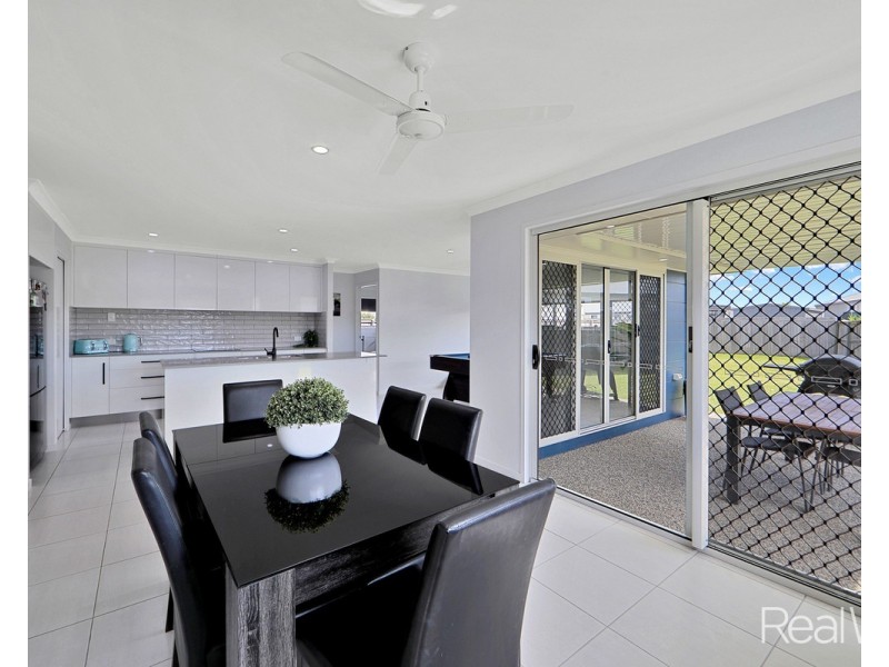 31 Linderberg Street, Kalkie QLD 4670