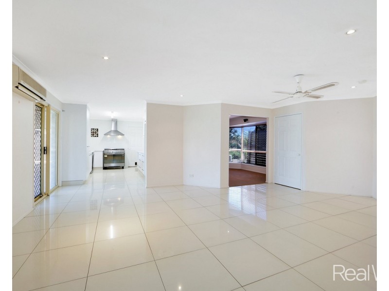 4 Omeara Avenue, Bundaberg East QLD 4670