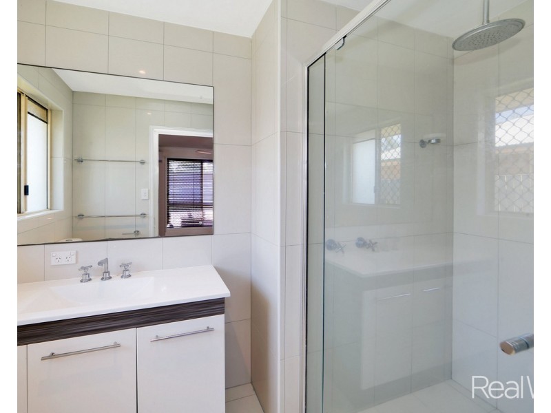 4 Omeara Avenue, Bundaberg East QLD 4670