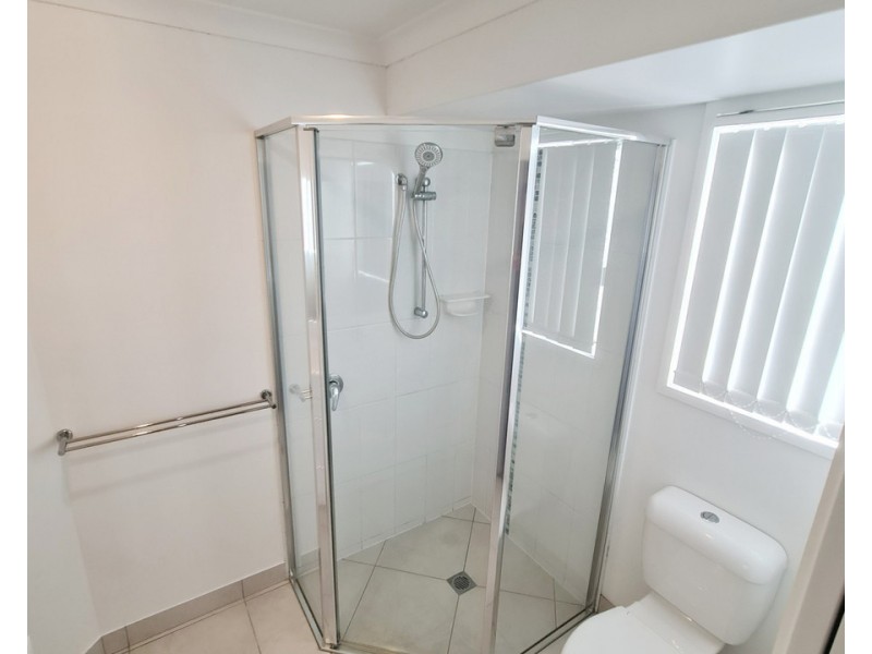 3/16A Farthing Court, Kepnock QLD 4670