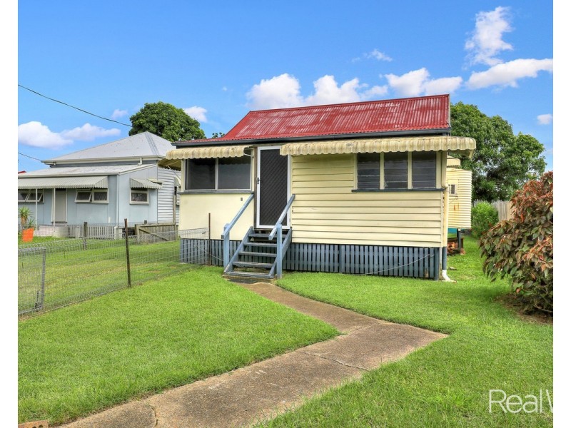 4 Windermere Street, Walkervale QLD 4670