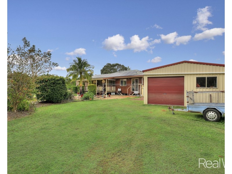 18 Park Estate Drive, Branyan QLD 4670