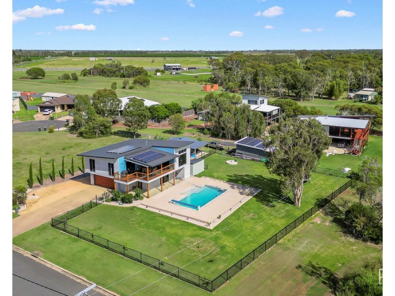 3 Mitchell Street, Elliott Heads QLD 4670