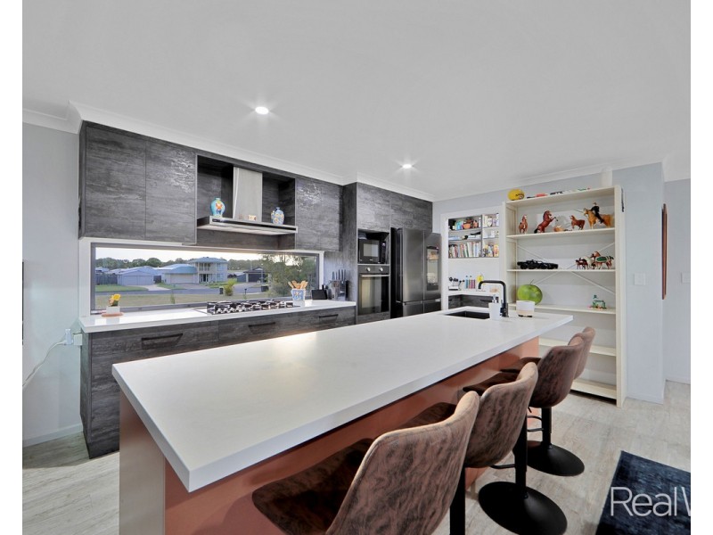 3 Mitchell Street, Elliott Heads QLD 4670