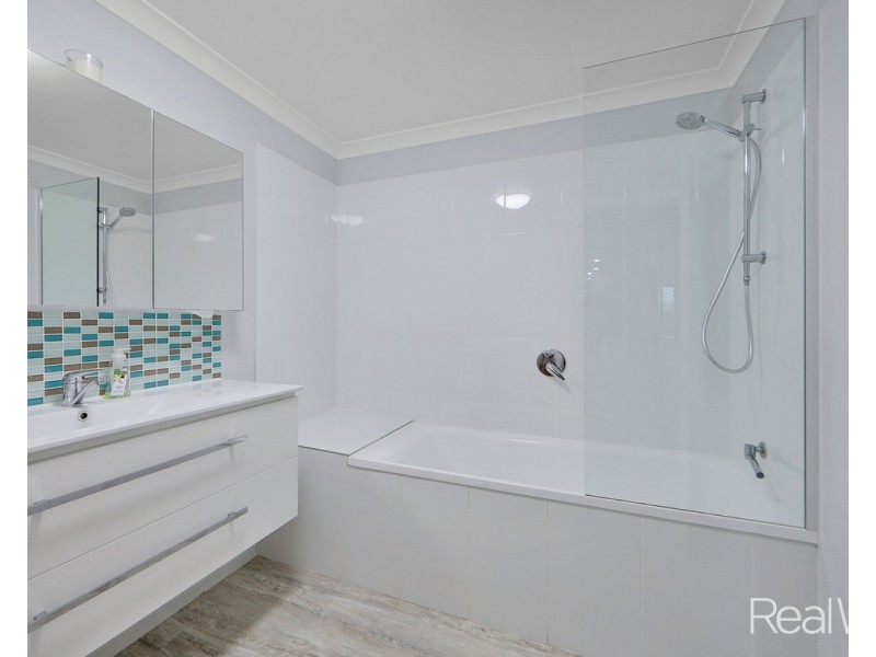 3 Mitchell Street, Elliott Heads QLD 4670