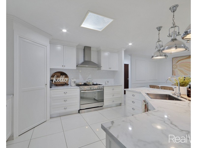 25 Green Avenue, Branyan QLD 4670