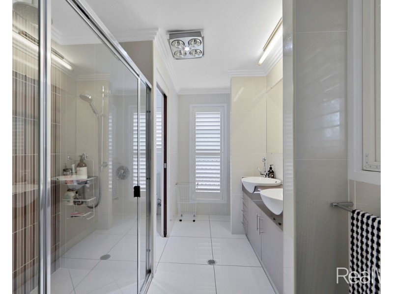 25 Green Avenue, Branyan QLD 4670