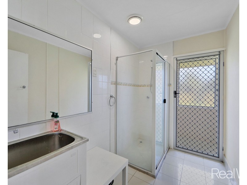 10 Walsh Street, Walkervale QLD 4670