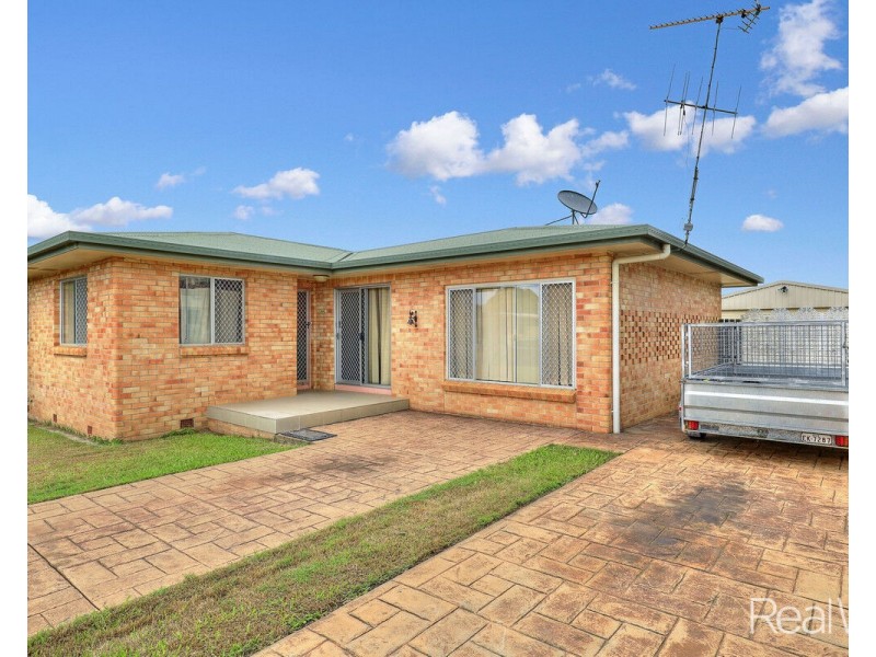 15 Peirson Street, Millbank QLD 4670