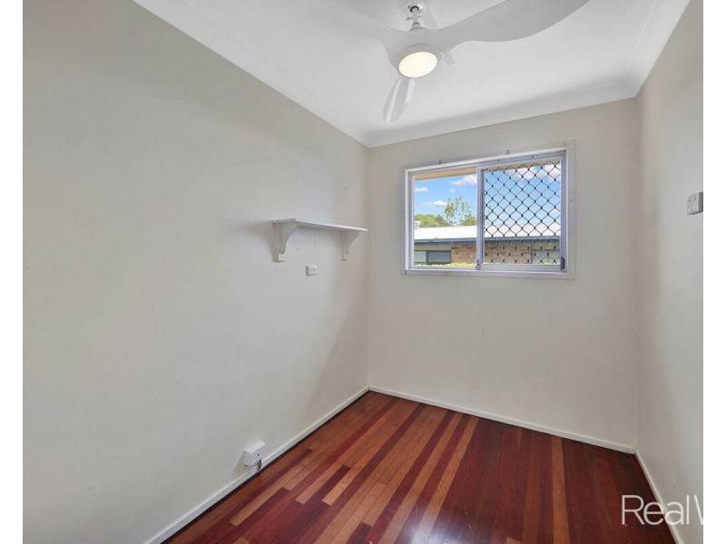 37 Sinclair Street, Avenell Heights QLD 4670