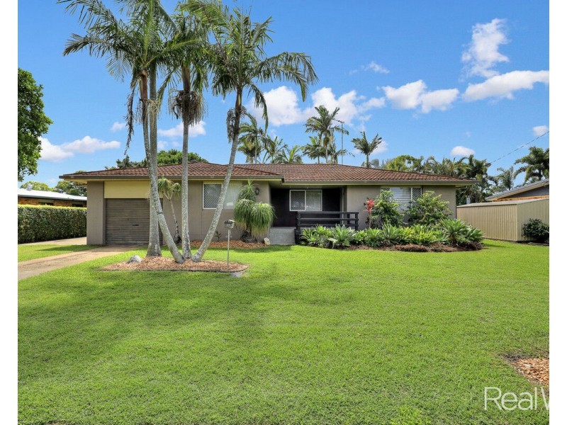 37 Sinclair Street, Avenell Heights QLD 4670