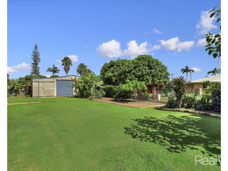 9 Churchward Street, Kepnock QLD 4670