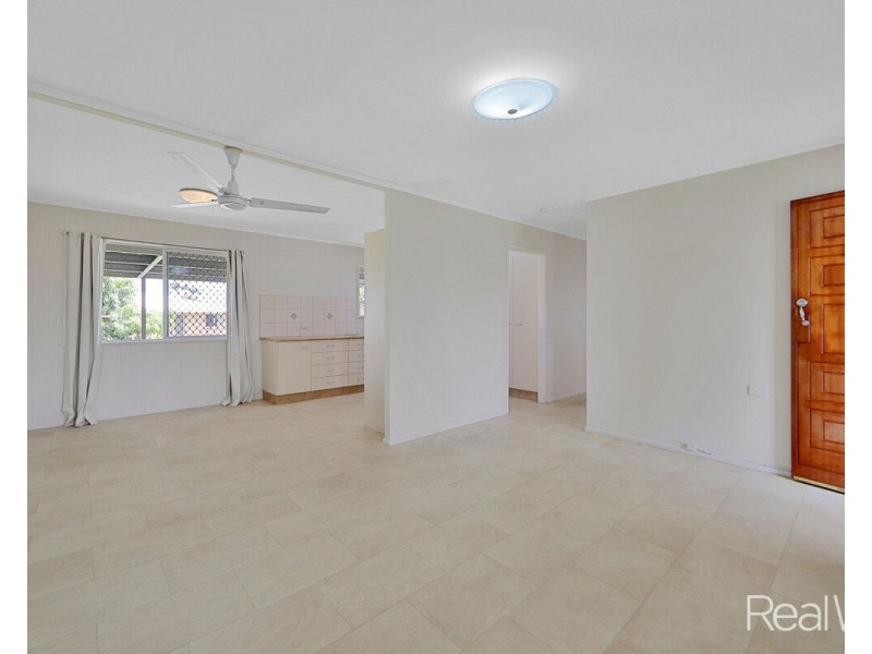 9 Churchward Street, Kepnock QLD 4670