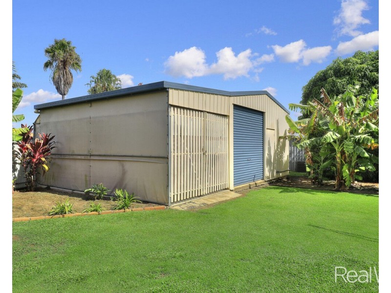 9 Churchward Street, Kepnock QLD 4670